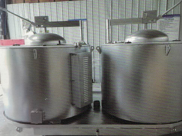 雙室旋轉坩堝電熔化爐